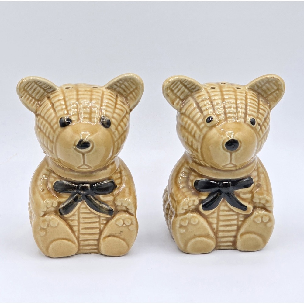 Vintage Ceramic Teddy Bear Salt Pepper Shakers Brown Quilted Look With Black Bow